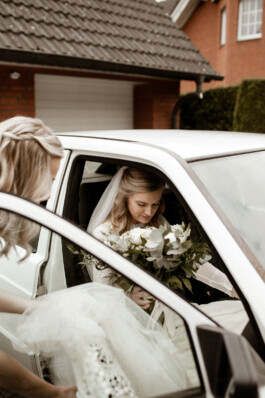 wholehearted weddings